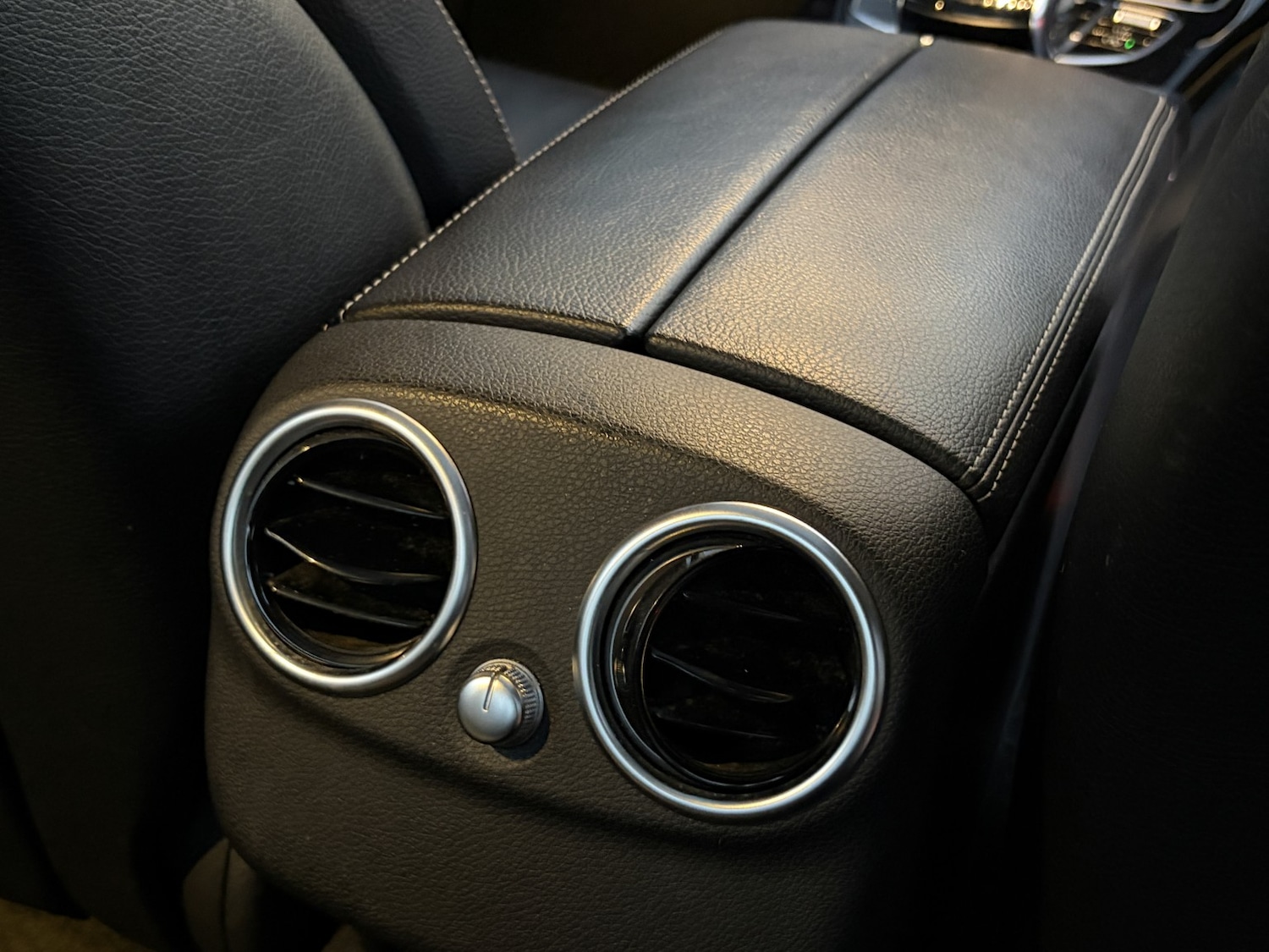 Used Mercedes-Benz C Class 2014 for sale - 77023132: Photo 31