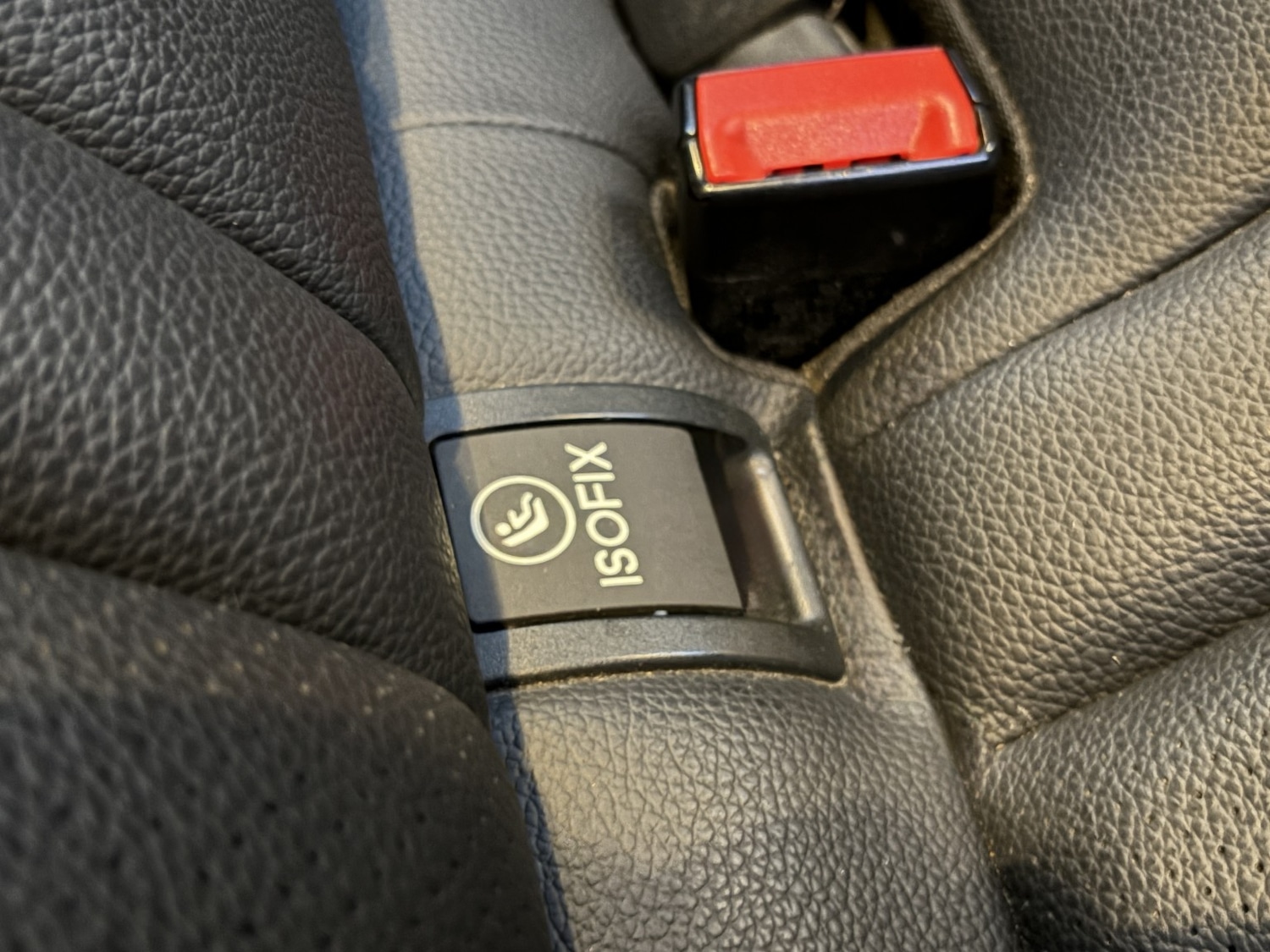 Used Mercedes-Benz C Class 2014 for sale - 77023132: Photo 33