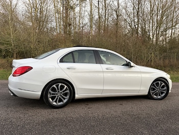 Used Mercedes-Benz C Class 2014 for sale - 77023132: Photo