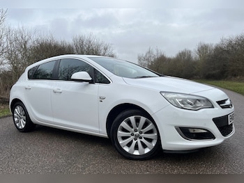 Used Vauxhall Astra 2015 for sale - 77350113: Photo