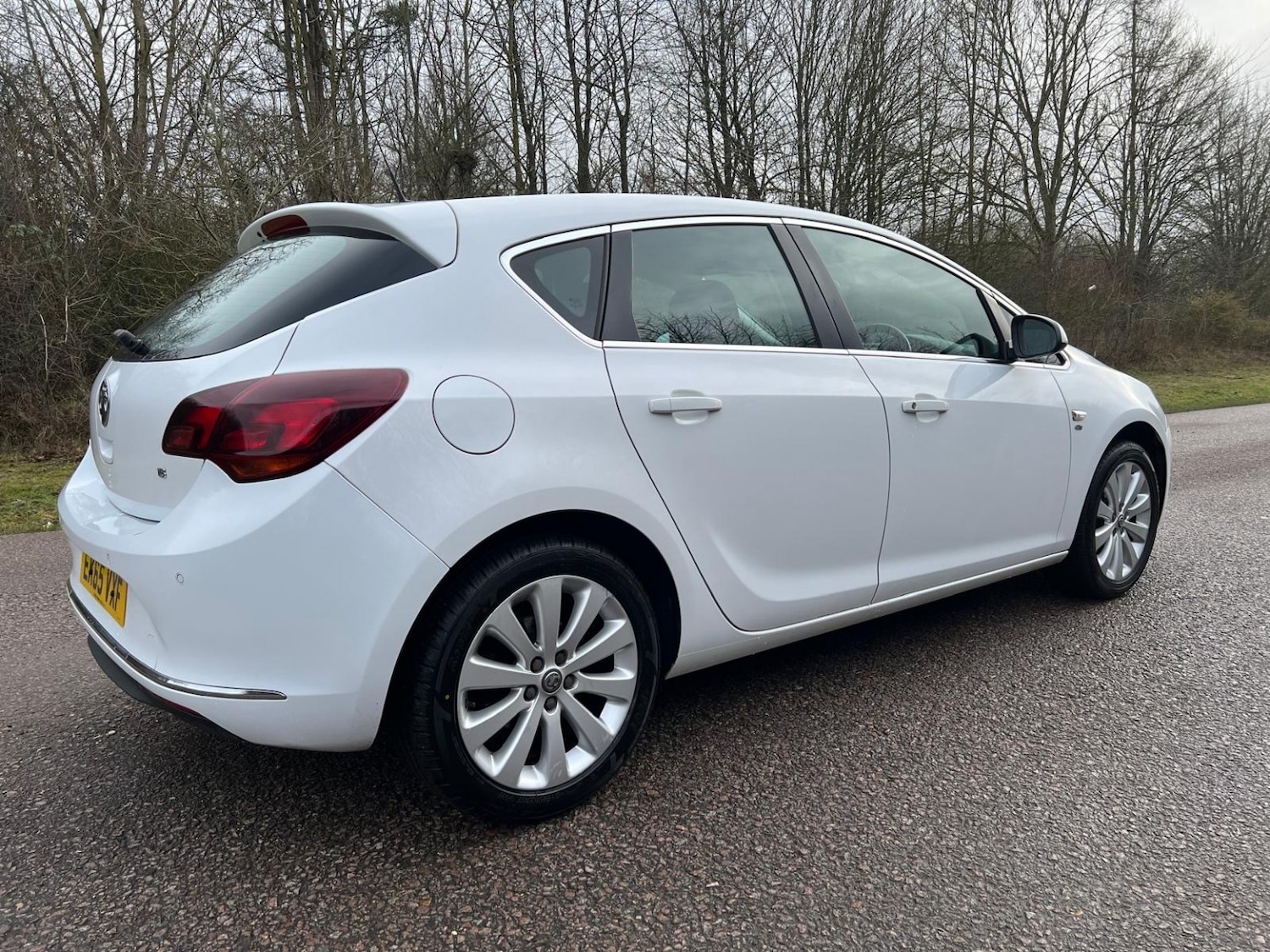 Used Vauxhall Astra 2015 for sale - 77350113: Photo 4