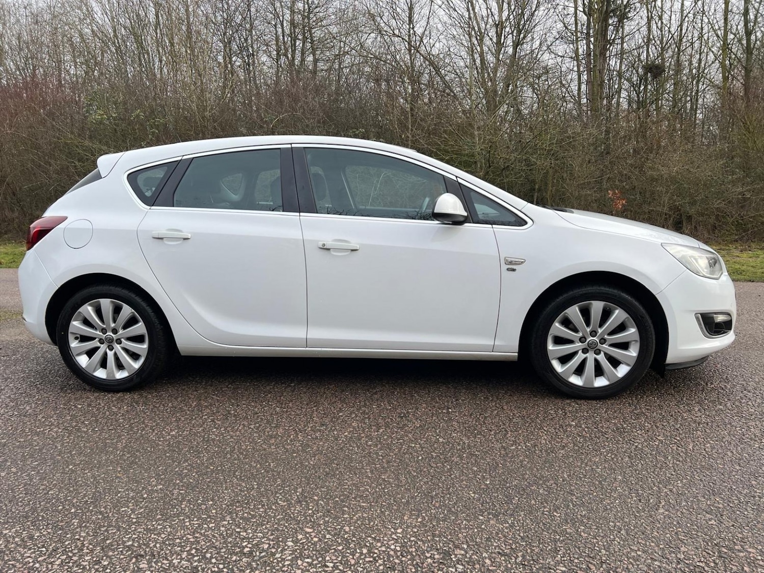 Used Vauxhall Astra 2015 for sale - 77350113: Photo 9