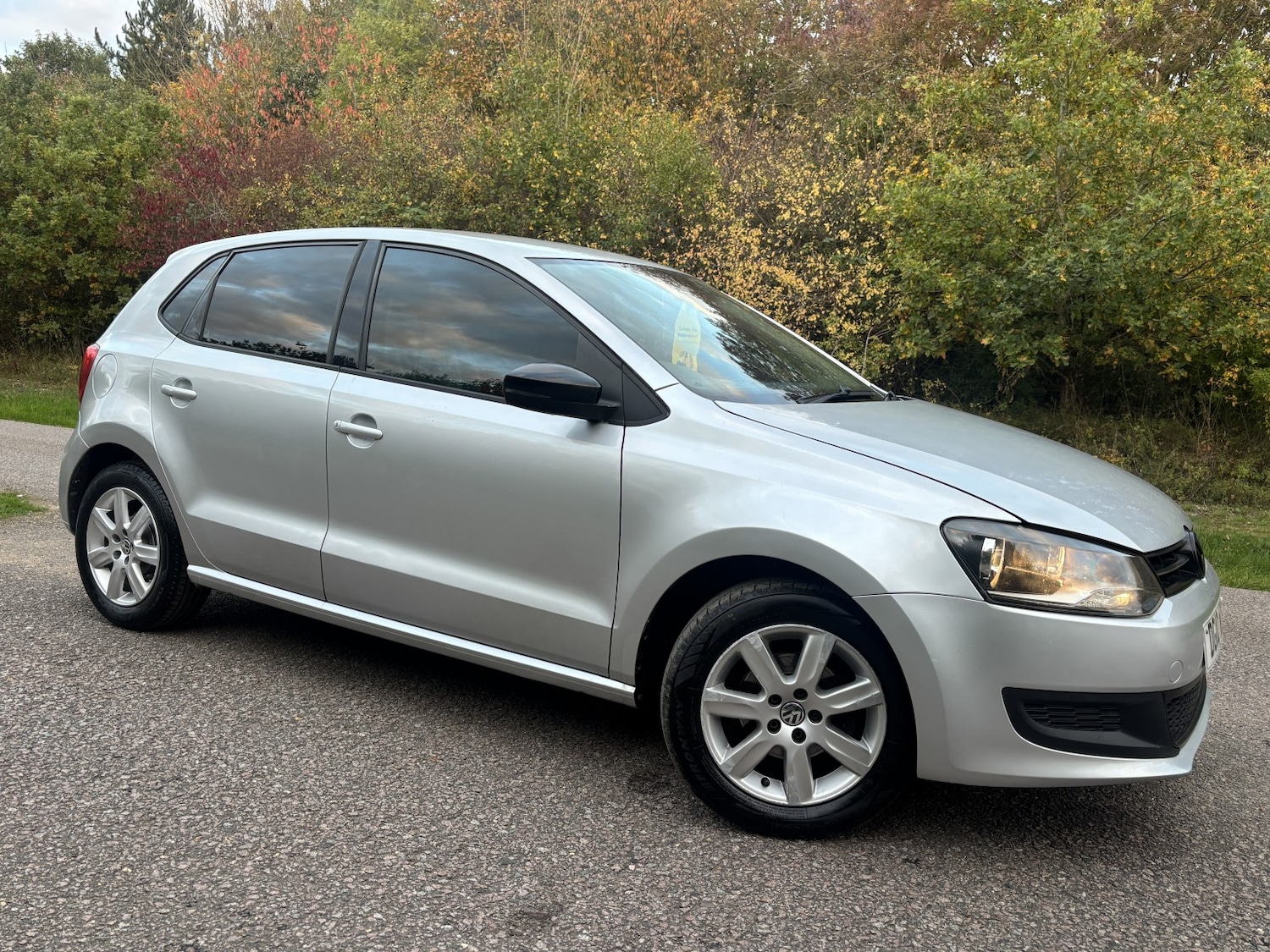 Used Volkswagen Polo 2010 for sale - 76231001: Photo 1