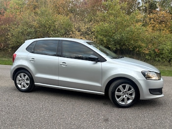 Used Volkswagen Polo 2010 for sale - 76231001: Photo 2
