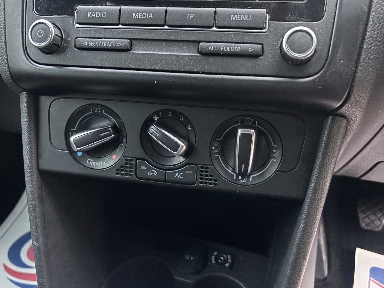 Used Volkswagen Polo 2010 for sale - 76231001: Photo 37