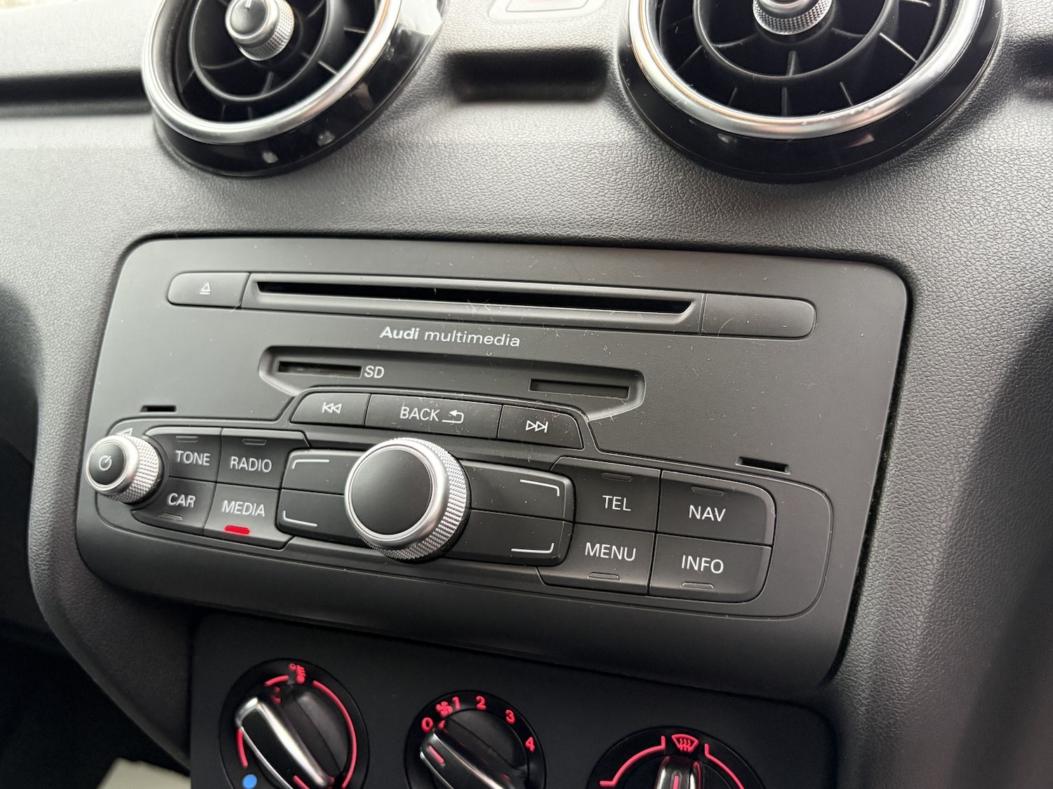 Used Audi A1 2013 for sale - 77318348: Photo 39