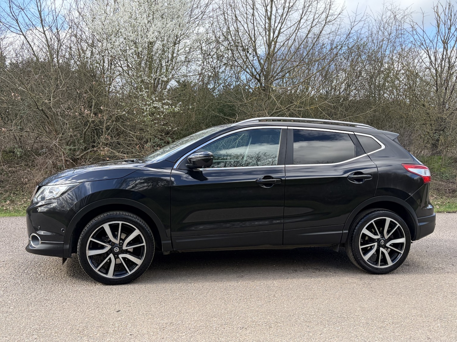 Used Nissan Qashqai 2016 for sale - 77945747: Photo 12