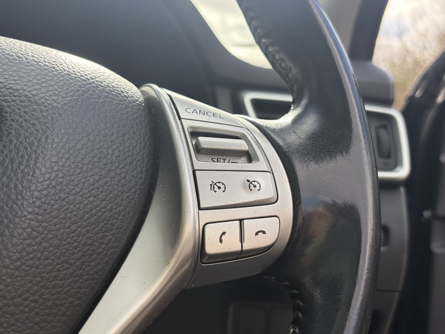 Used Nissan Qashqai 2016 for sale - 77945747: Photo 32