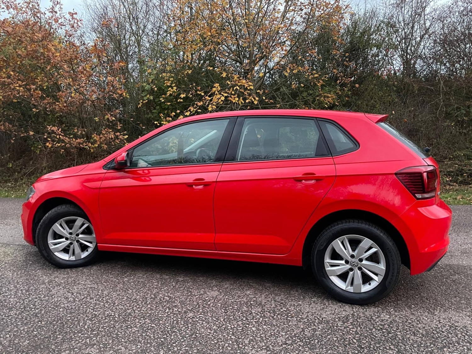 Used Volkswagen Polo 2019 for sale - 76571159: Photo 11