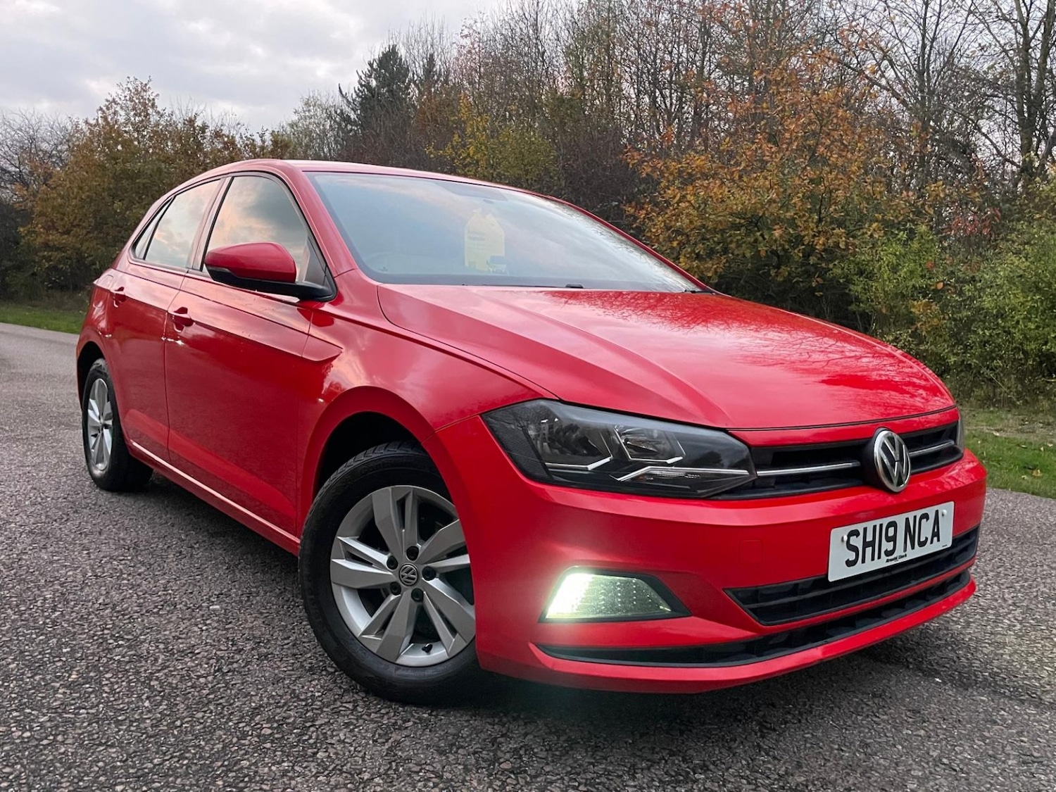 Used Volkswagen Polo 2019 for sale - 76571159: Photo 3