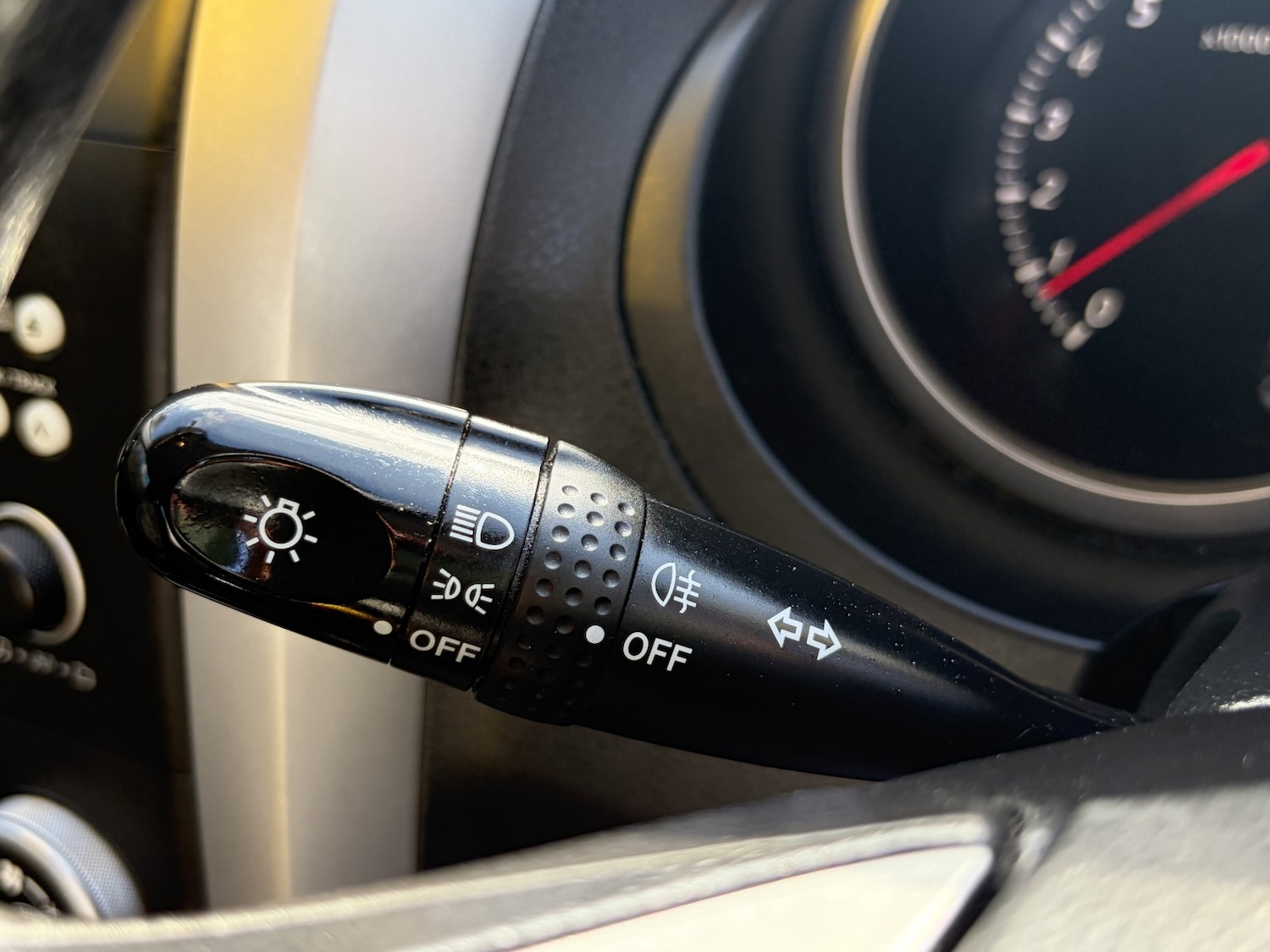 Used Suzuki Grand Vitara 2010 for sale - 77774719: Photo 47