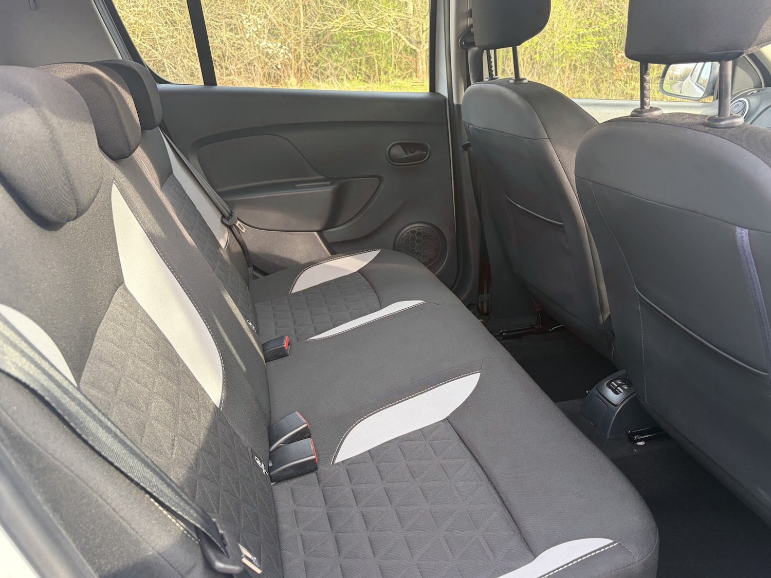 Used Dacia Sandero Stepway 2016 for sale - 78060512: Photo 32