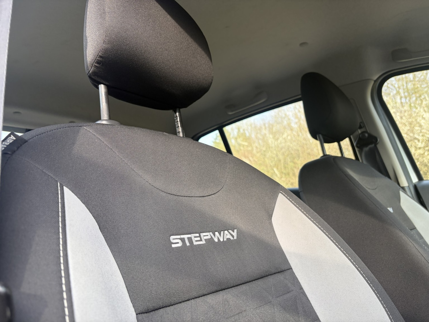 Used Dacia Sandero Stepway 2016 for sale - 78060512: Photo 33