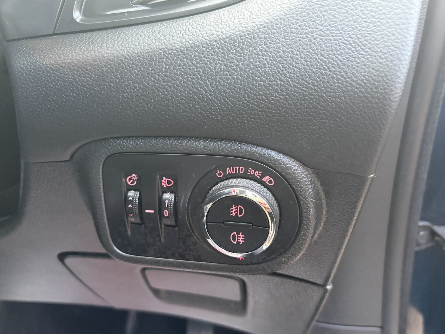 Used Vauxhall Zafira 2012 for sale - 76718421: Photo 32