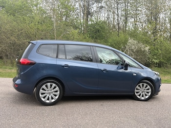 Used Vauxhall Zafira 2017 for sale - 78250105: Photo