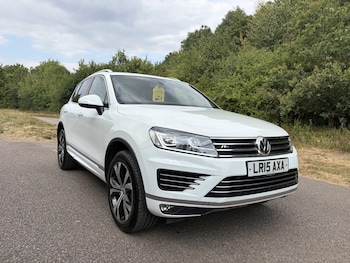 Used Volkswagen Touareg 2015 for sale - 79524714: Photo