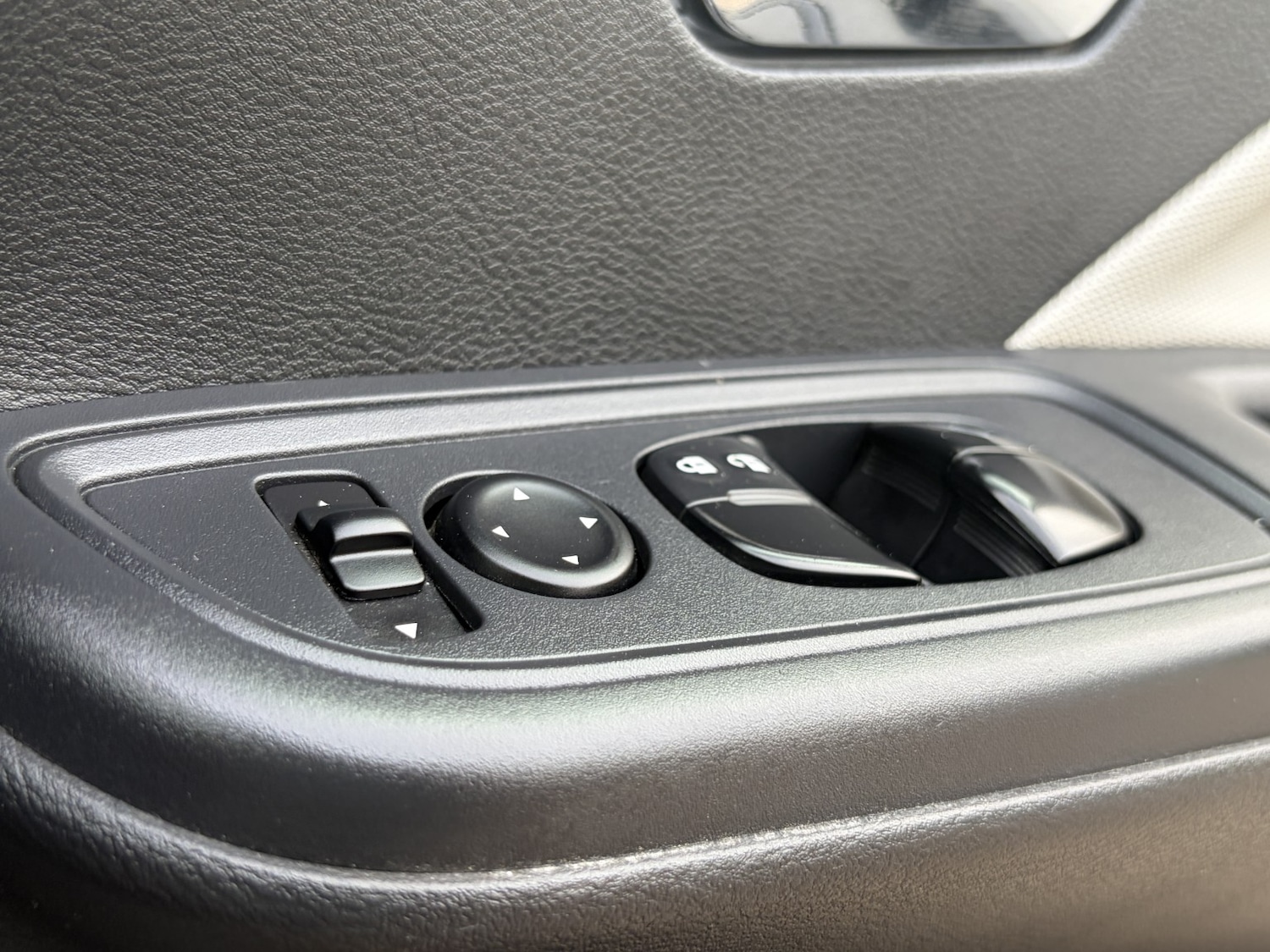 Used Nissan Micra 2017 for sale - 78031691: Photo 46