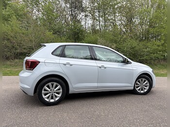 Used Volkswagen Polo 2018 for sale - 78296537: Photo