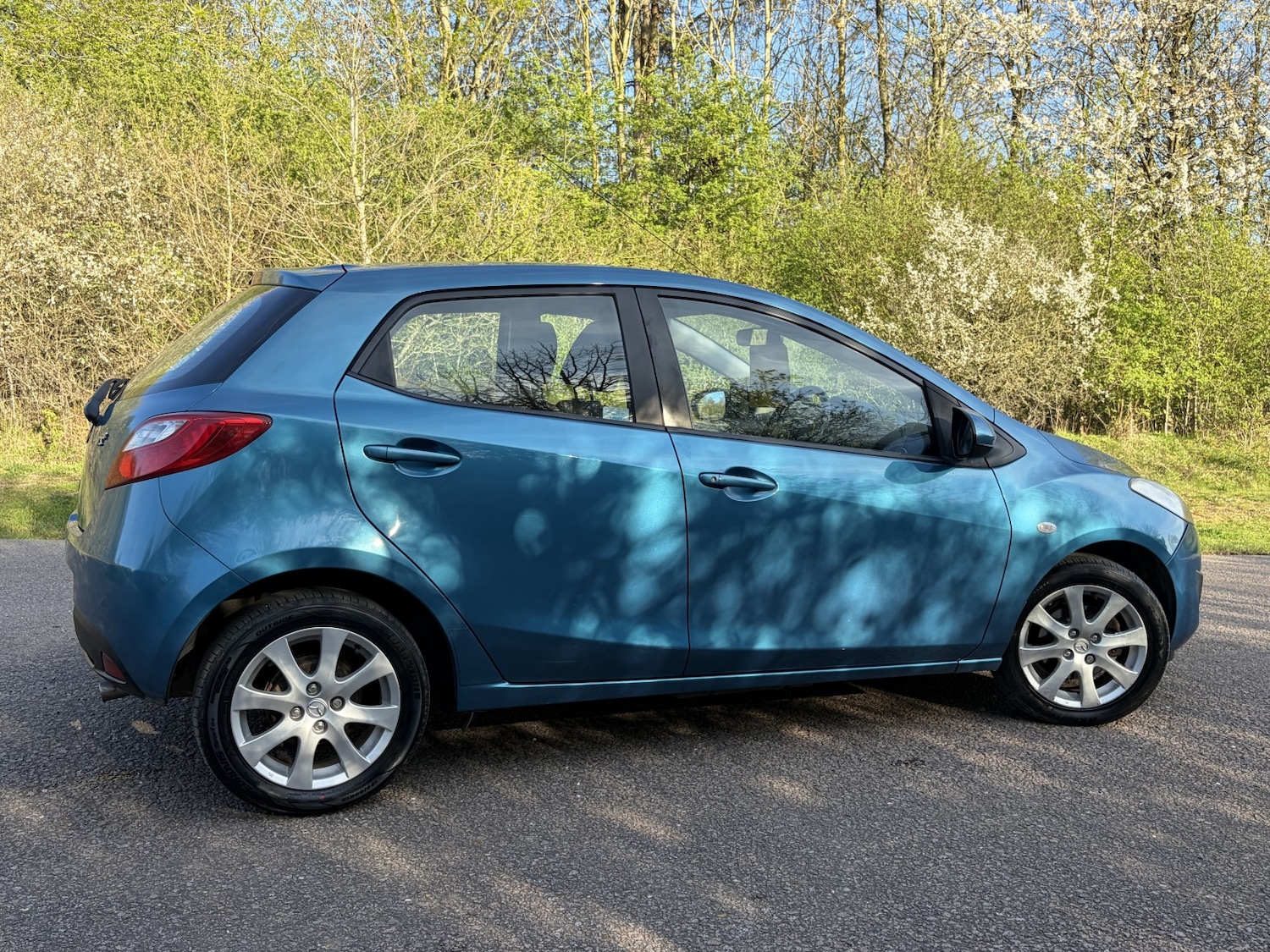 Used Mazda Mazda2 2011 for sale - 78190603: Photo 4