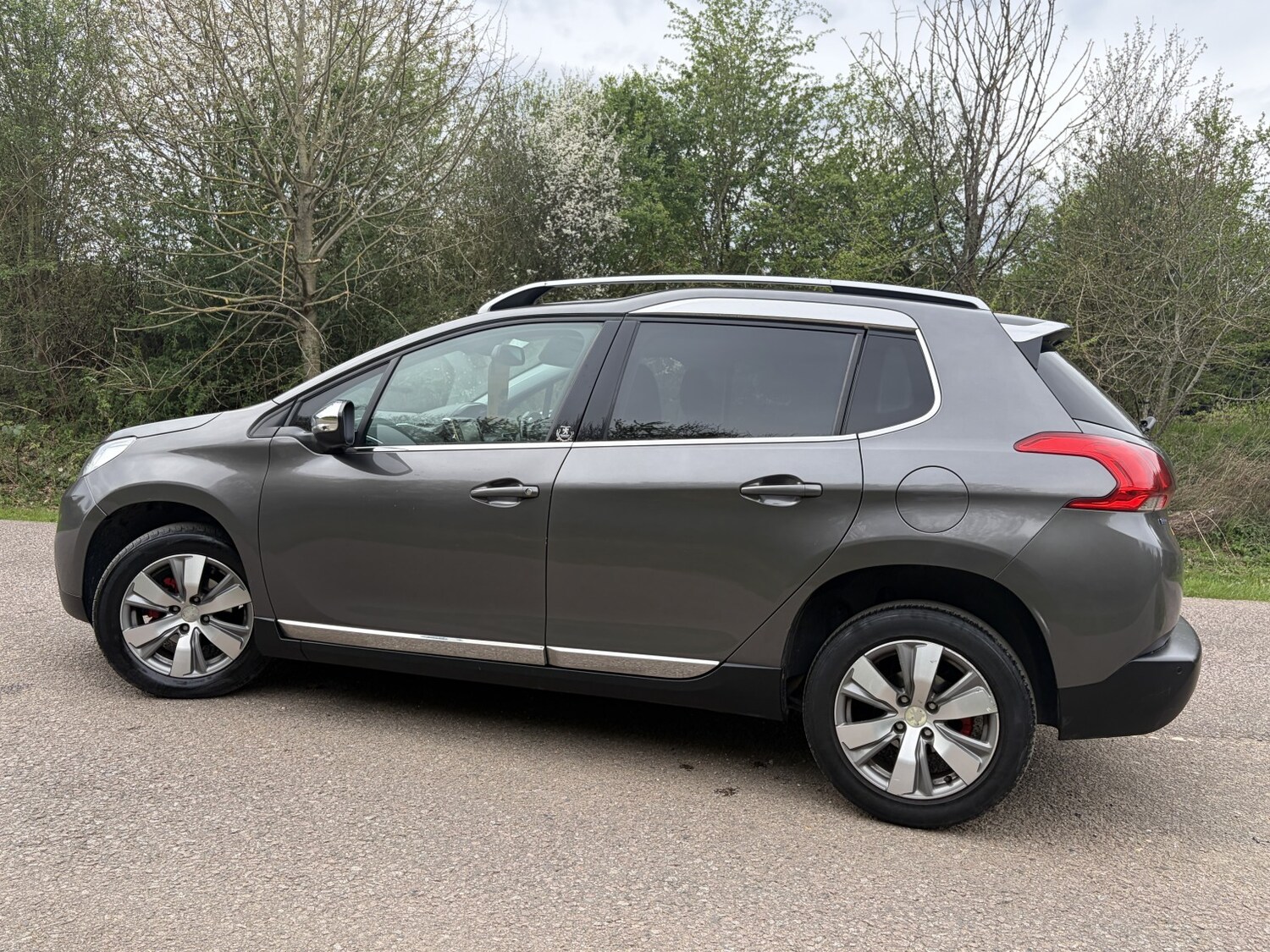 Used Peugeot 2008 2016 for sale - 78190640: Photo 10