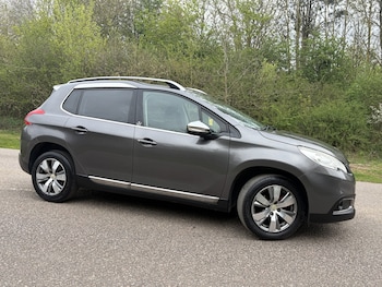 Used Peugeot 2008 2016 for sale - 78190640: Photo
