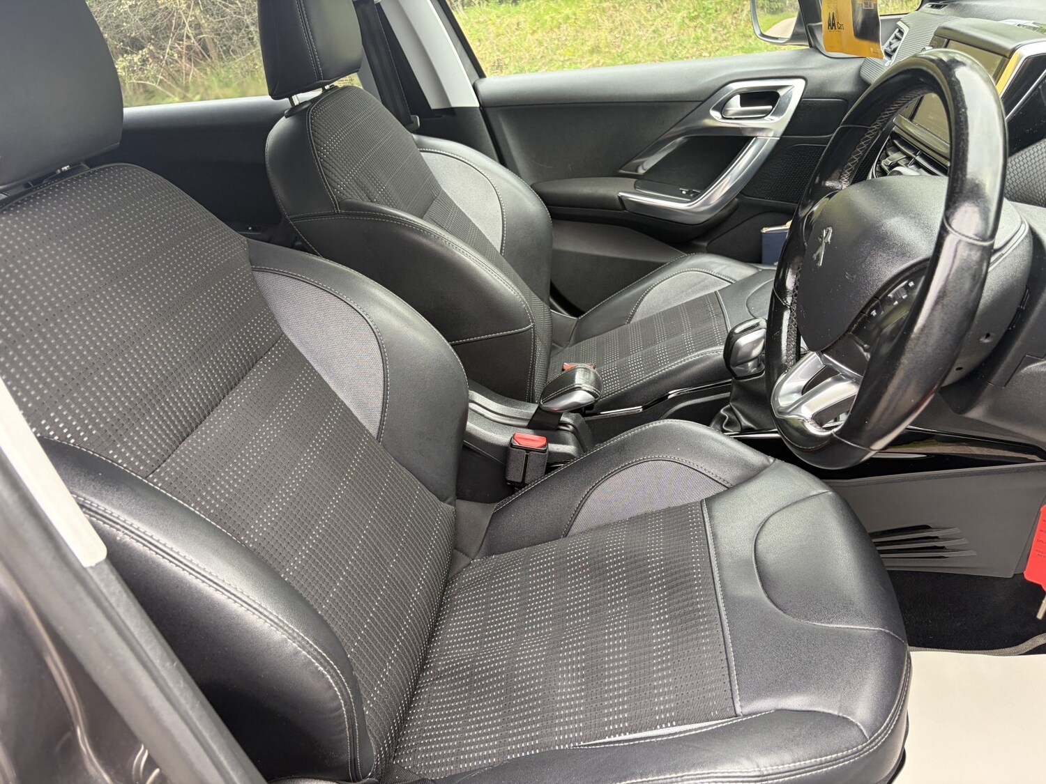 Used Peugeot 2008 2016 for sale - 78190640: Photo 31