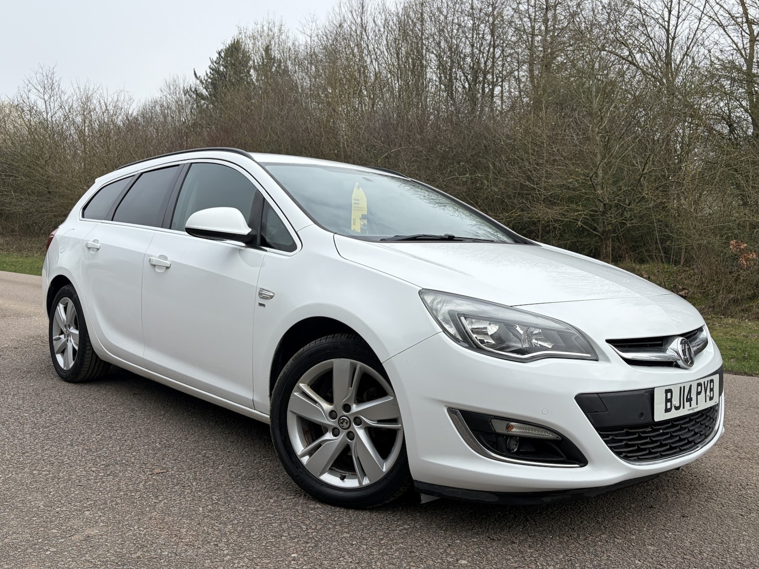 Used Vauxhall Astra 2014 for sale - 77844934: Photo 3