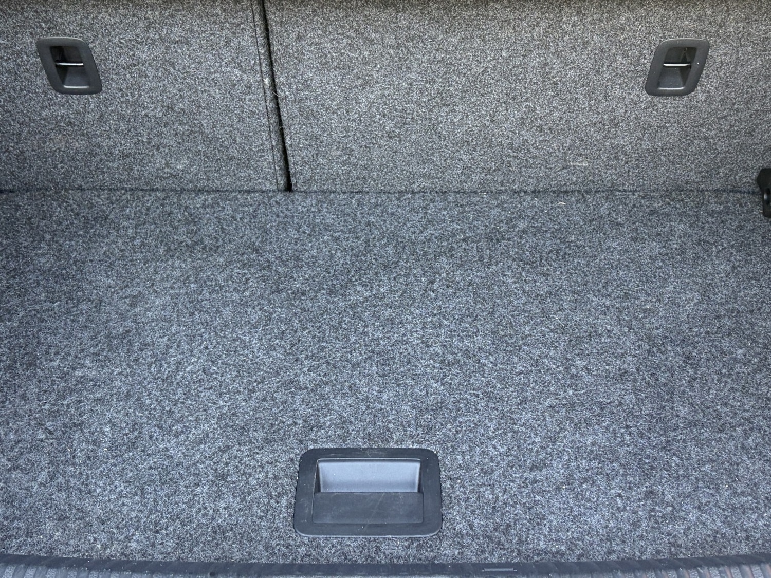 Used Volkswagen Polo 2014 for sale - 76718422: Photo 25