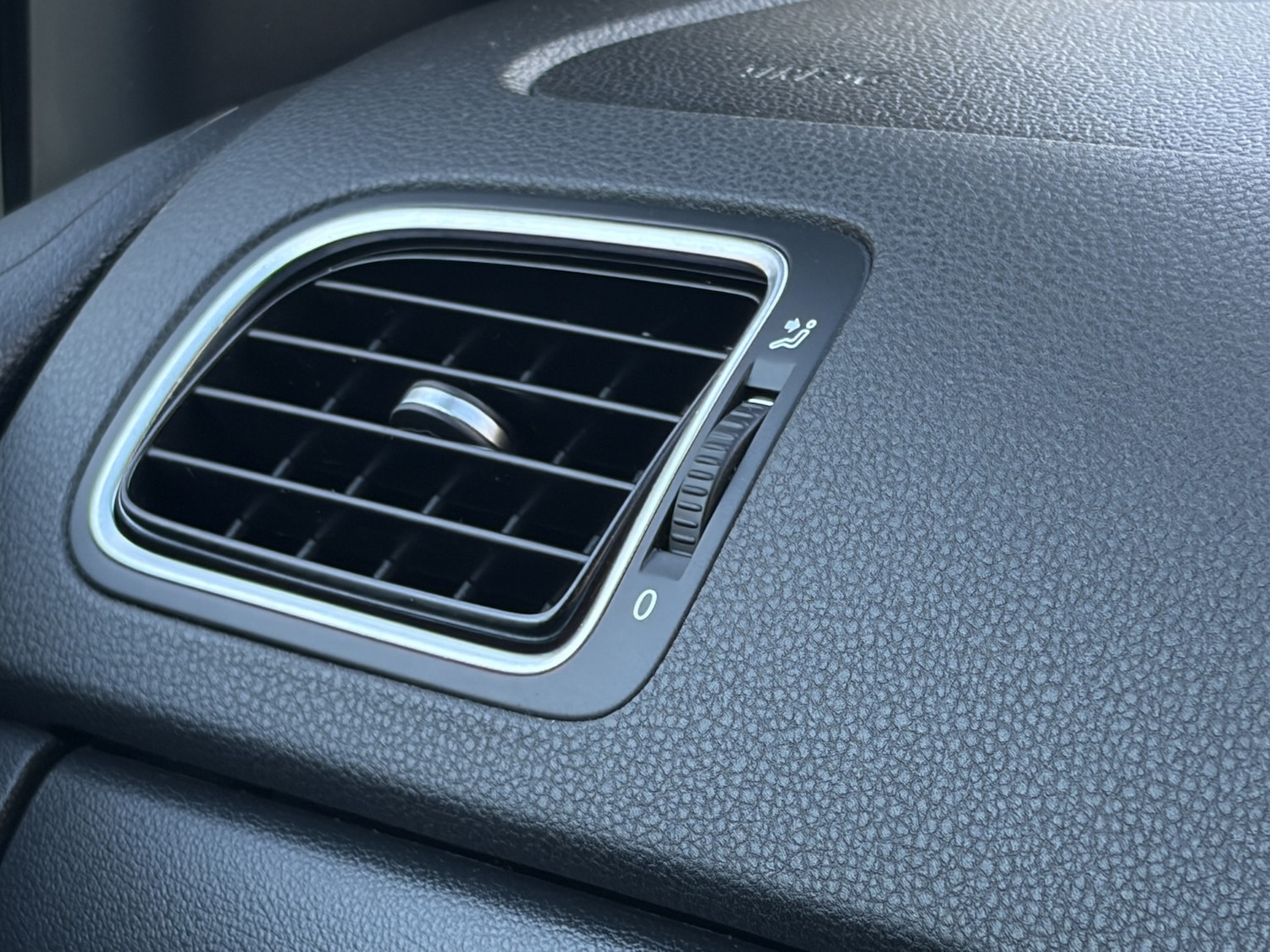 Used Volkswagen Polo 2014 for sale - 76718422: Photo 43