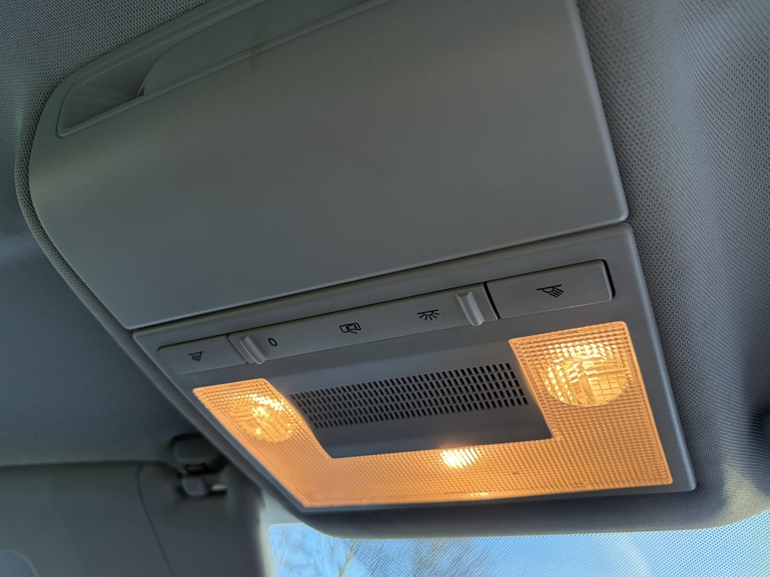 Used Volkswagen Polo 2014 for sale - 76718422: Photo 44