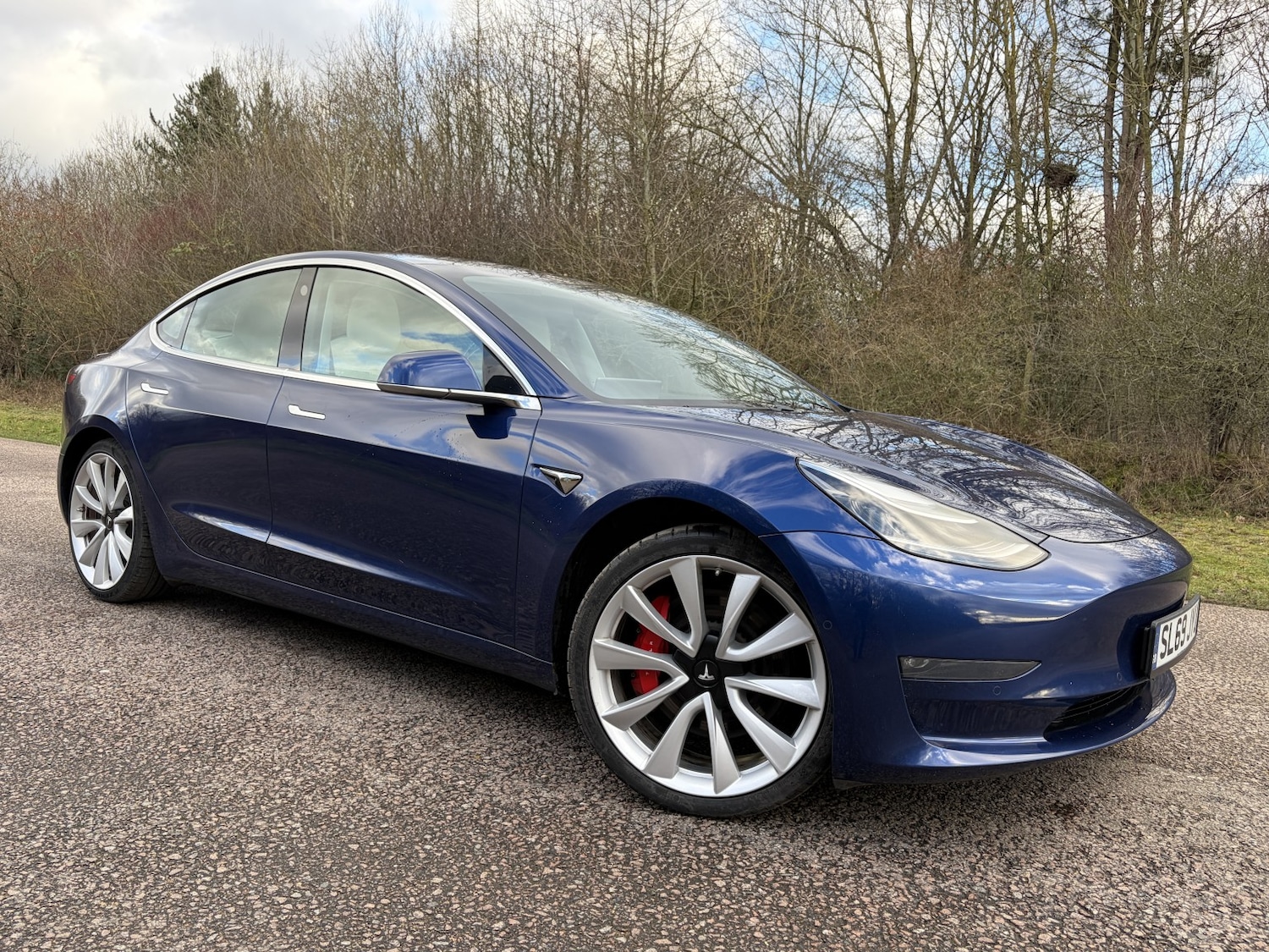 Used Tesla Model 3 2019 for sale - 77282680: Photo 2