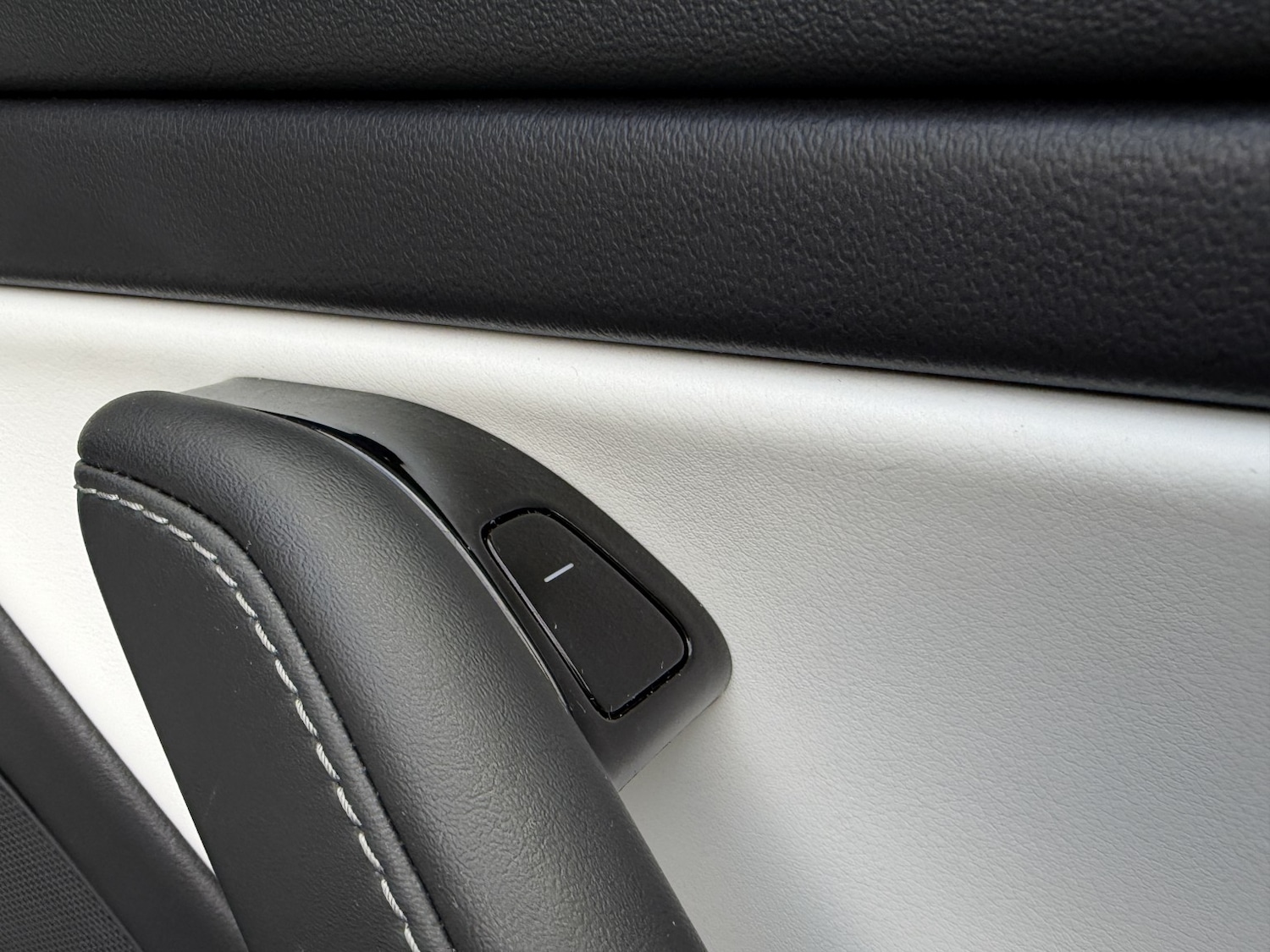 Used Tesla Model 3 2019 for sale - 77282680: Photo 37