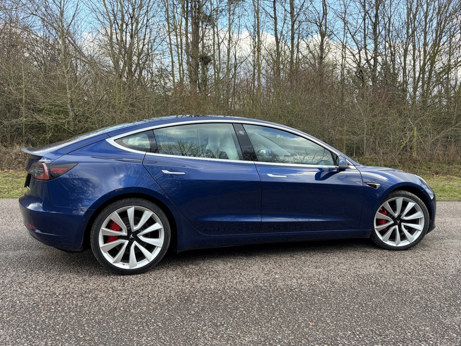 Used Tesla Model 3 2019 for sale - 77282680: Photo 4