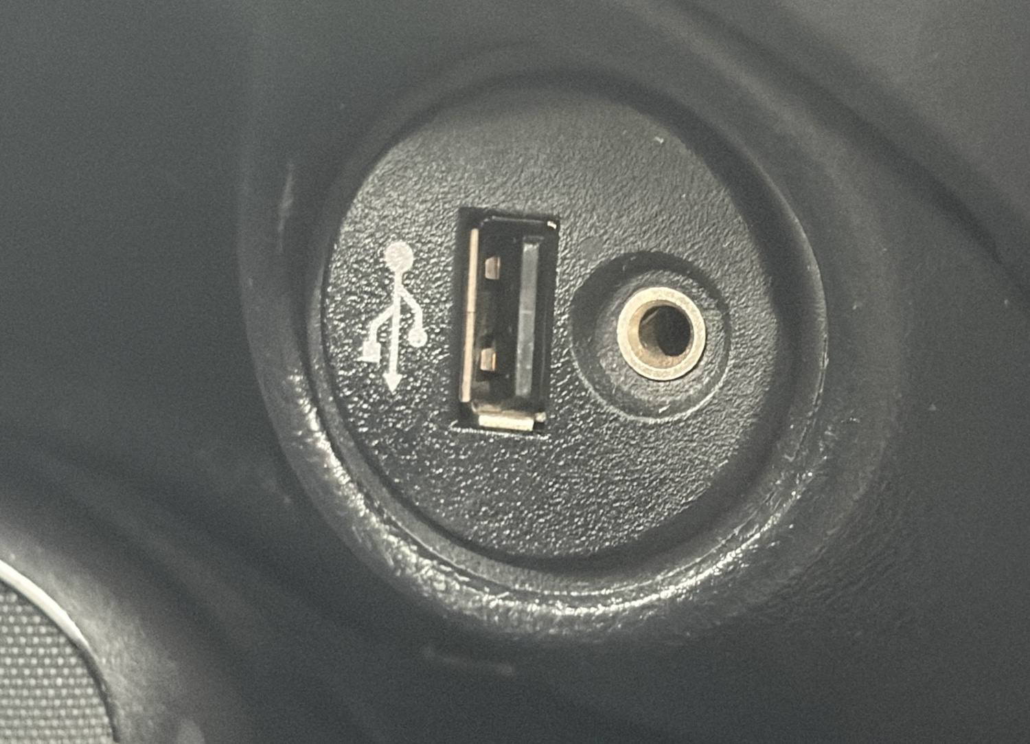 Used Nissan Juke 2015 for sale - 77603398: Photo 43