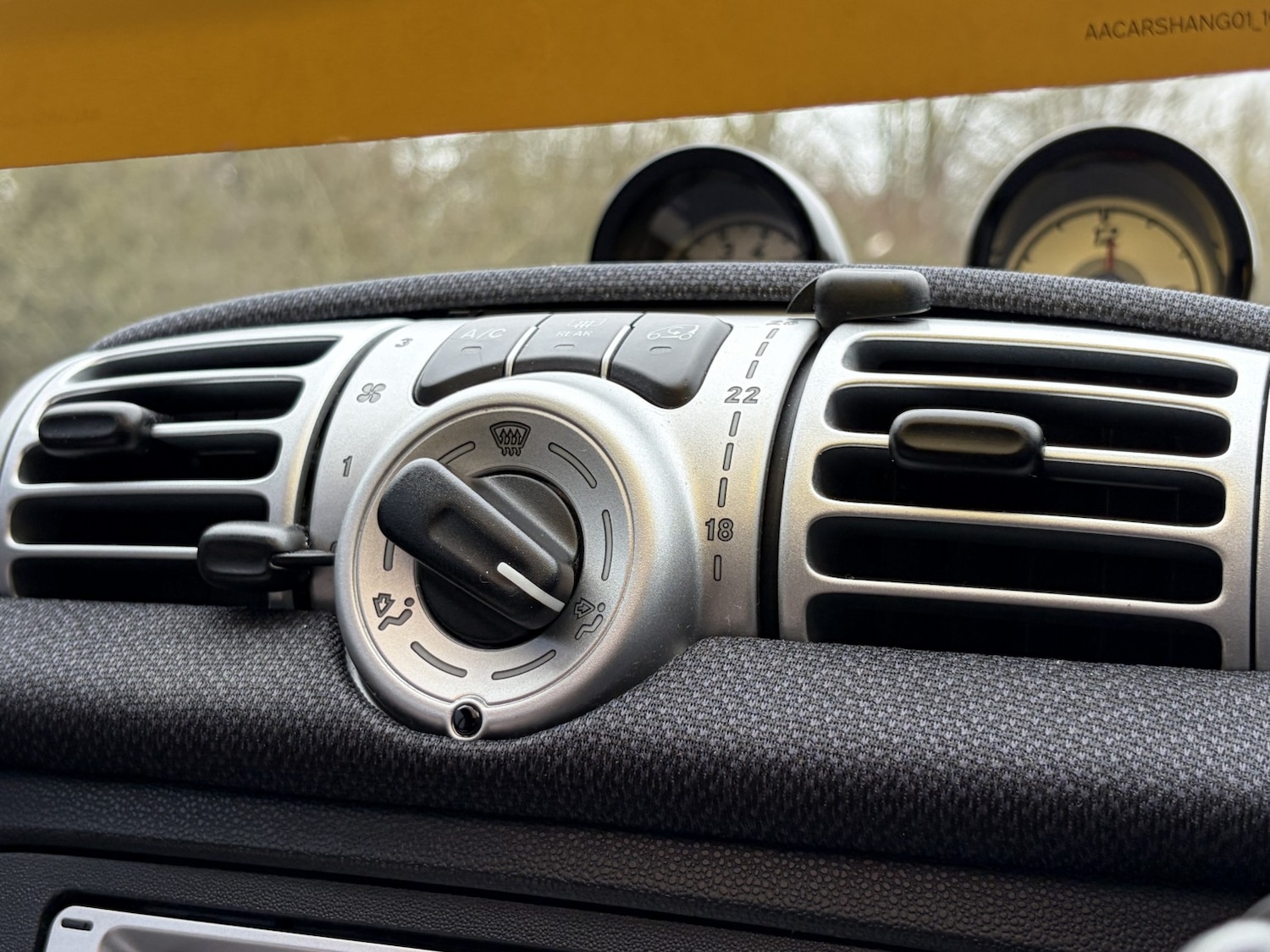 Used smart fortwo 2014 for sale - 77638636: Photo 38