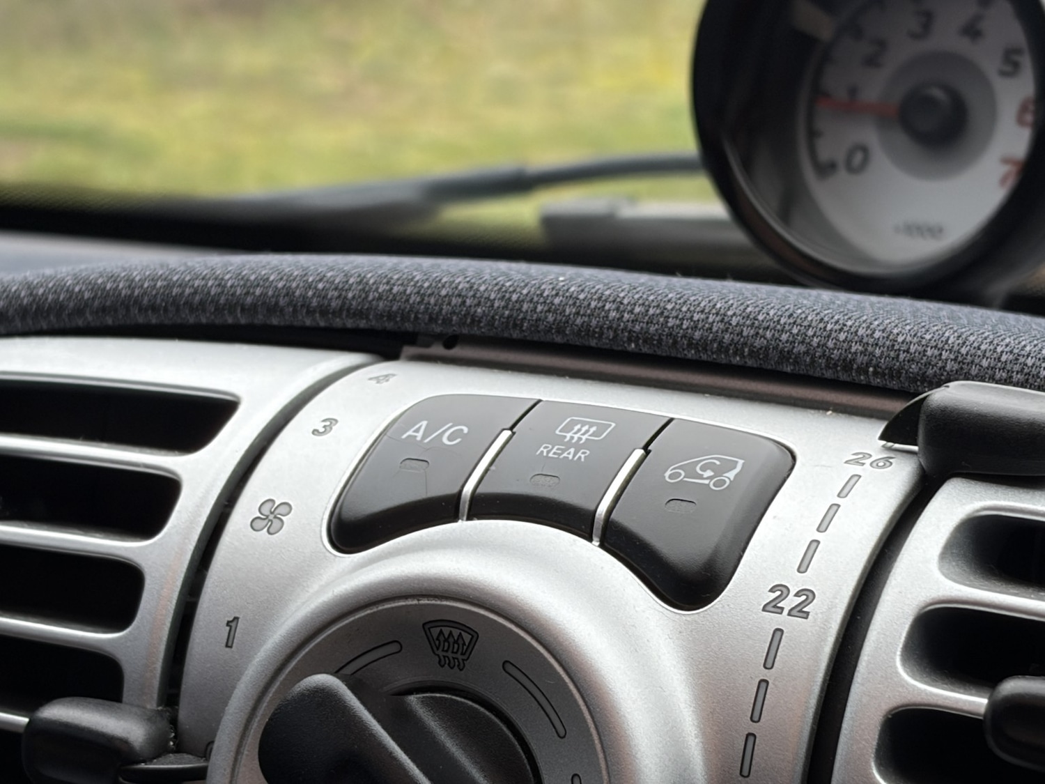 Used smart fortwo 2014 for sale - 77638636: Photo 41