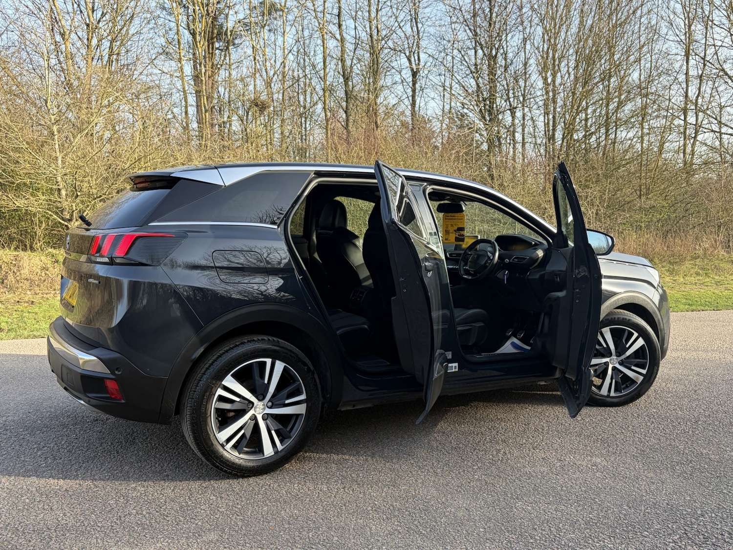 Used Peugeot 3008 2017 for sale - 77675667: Photo 5