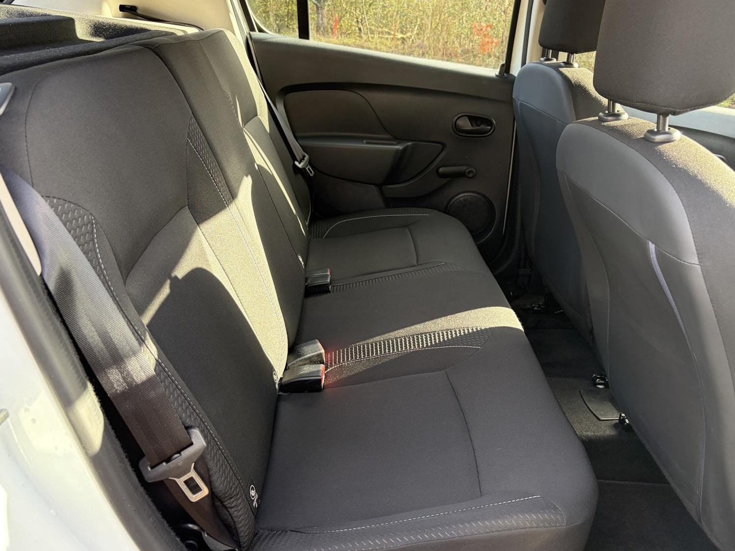 Used Dacia Sandero 2018 for sale - 77363610: Photo 31