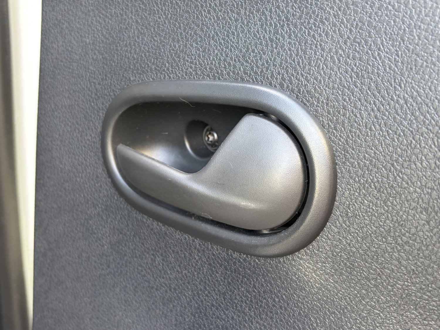 Used Dacia Sandero 2018 for sale - 77363610: Photo 33