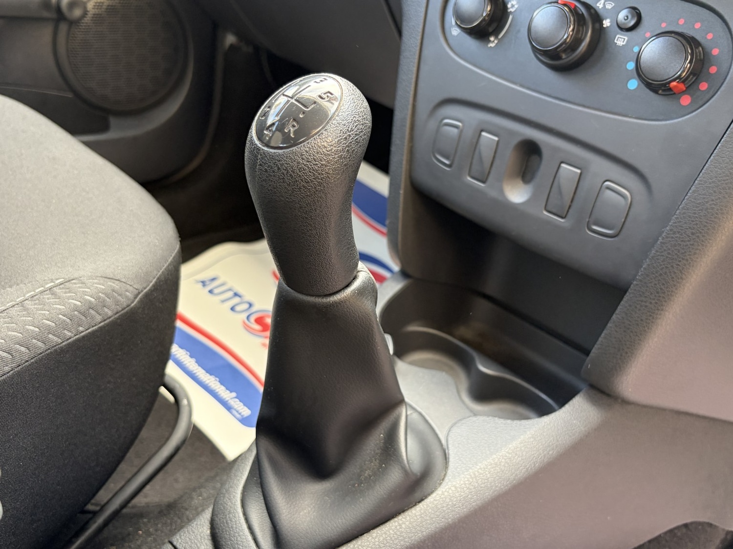 Used Dacia Sandero 2018 for sale - 77363610: Photo 36