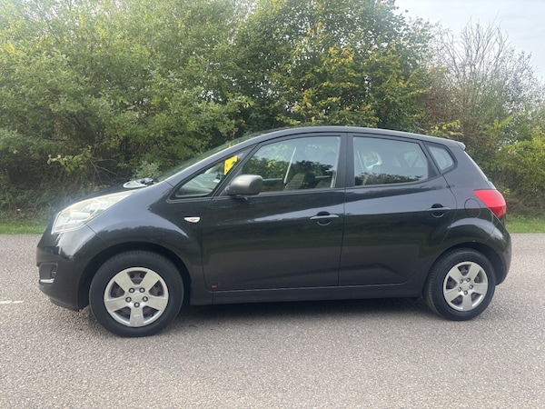 Used Kia Venga 2011 for sale - 76126383: Photo 11