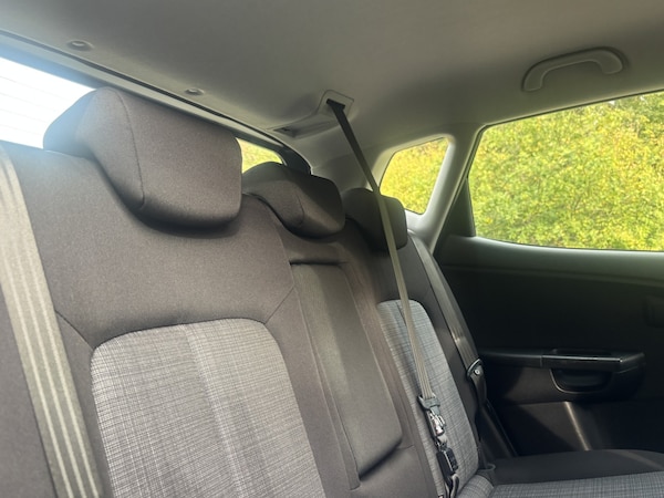 Used Kia Venga 2011 for sale - 76126383: Photo 25