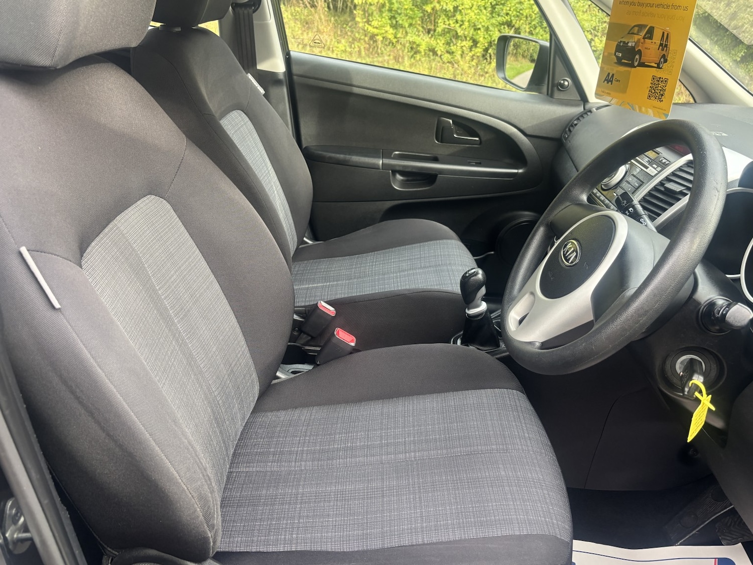 Used Kia Venga 2011 for sale - 76126383: Photo 32