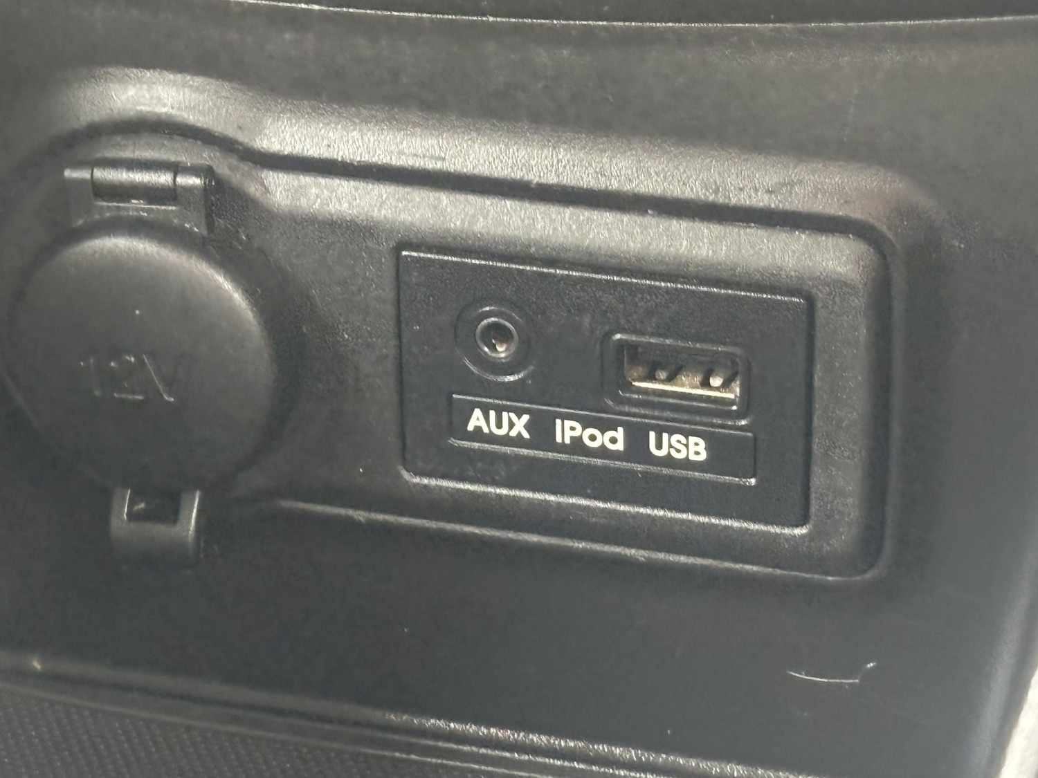 Used Kia Venga 2011 for sale - 76126383: Photo 37