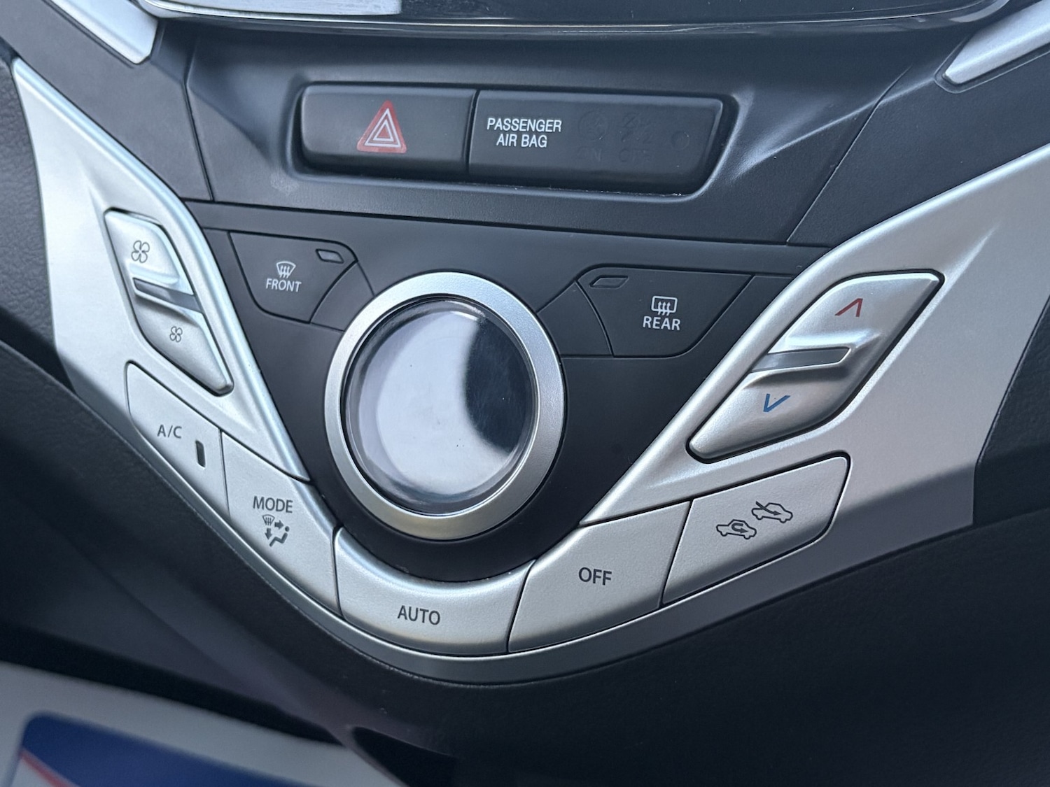 Used Suzuki Baleno 2016 for sale - 76718420: Photo 39