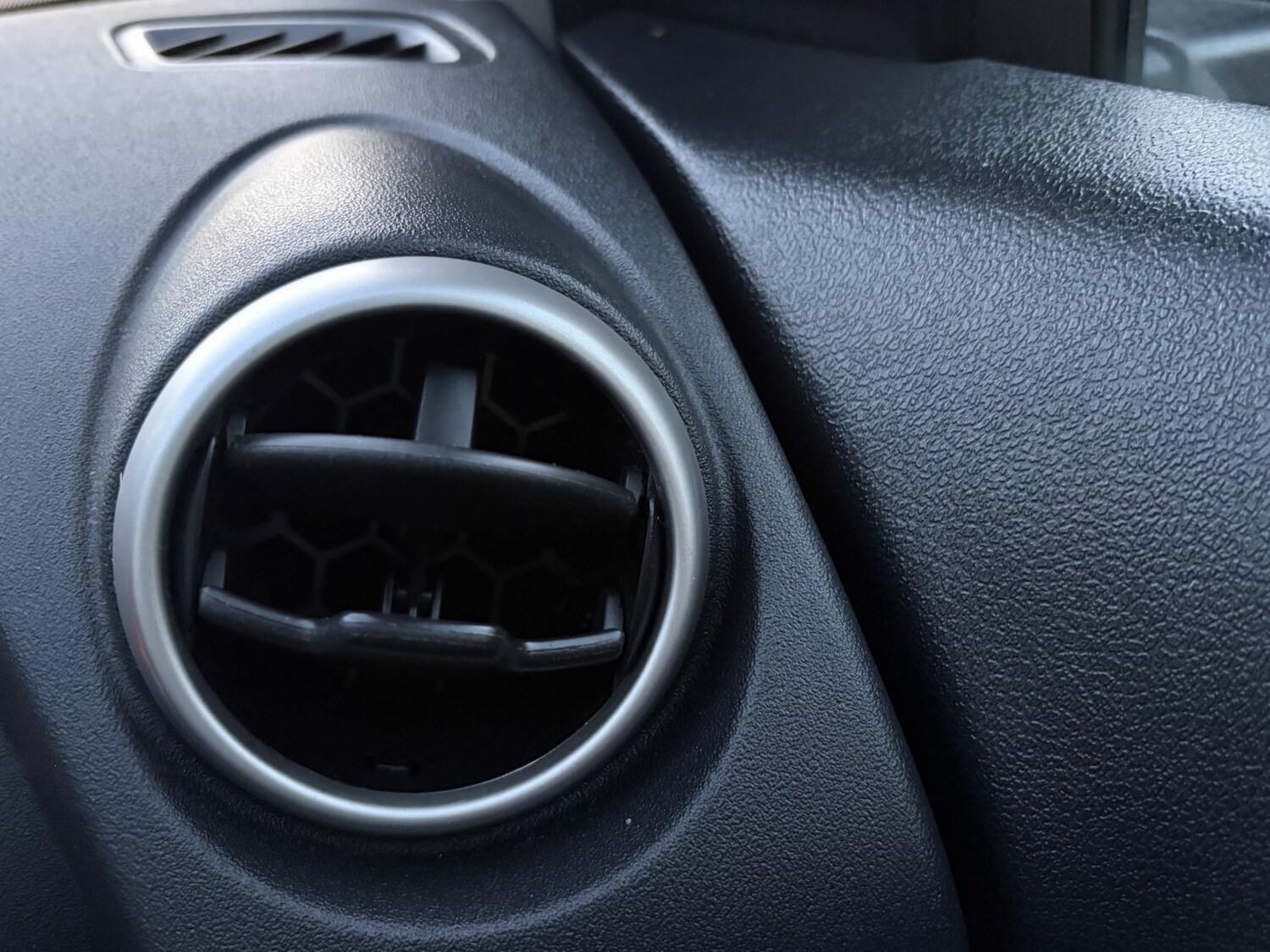 Used Nissan Qashqai 2013 for sale - 76662692: Photo 45