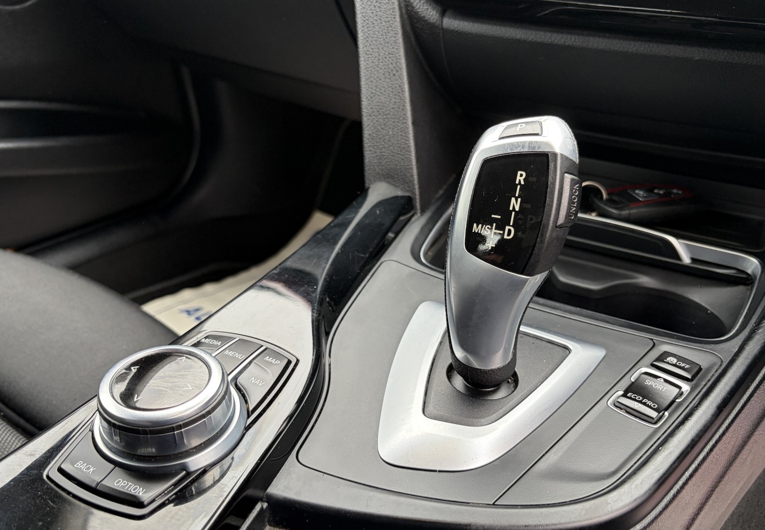 Used BMW 3 Series 2018 for sale - 77318332: Photo 42