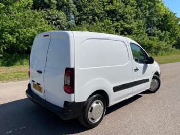 Used Peugeot Partner 2017 for sale - 74975156: Photo