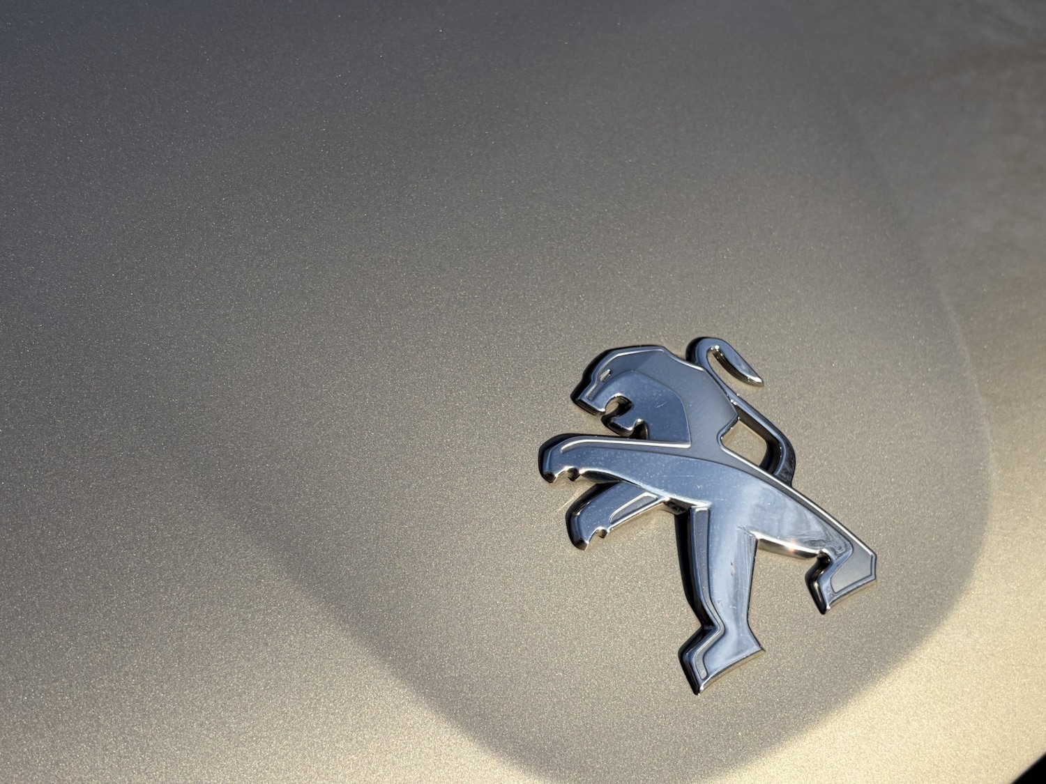 Used Peugeot 2008 2015 for sale - 76718425: Photo 19