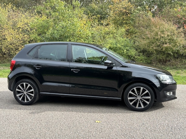 Used Volkswagen Polo 2013 for sale - 76181094: Photo 11